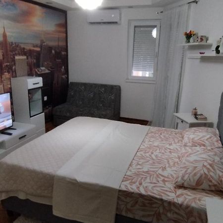 בלגרד White Night City Center Apartman מראה חיצוני תמונה